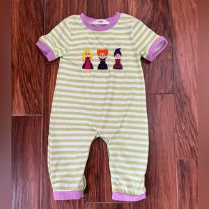 EUC Toddler Boy Halloween Hocus Pocus